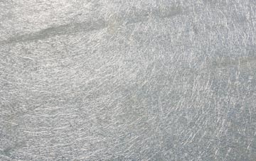 Owmby laminate fibreglass or shingles?